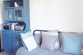 Beautiful renovated studio, Lake Geneva-Swiss Alps view